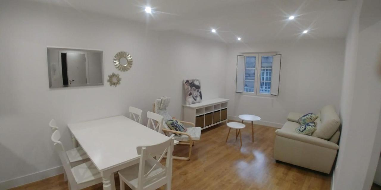 Apartament Comodo Apartamento En Zona Antigua Dos Pontevedra Zewnętrze zdjęcie